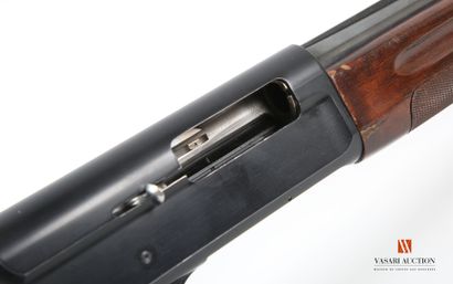 Fusil de chasse semi-automatique VERNEY-CARRON...