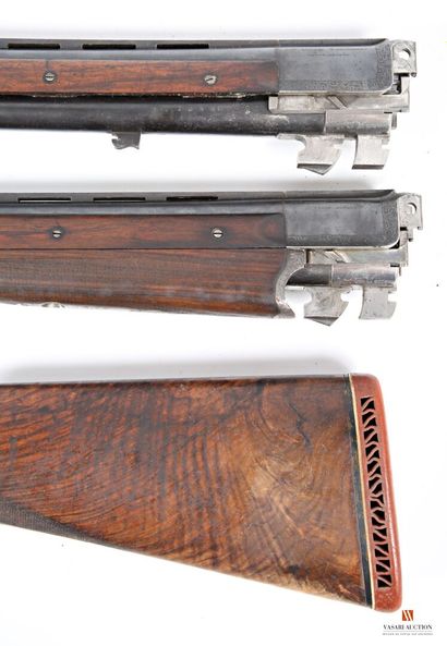 Fusil de chasse à platines AYA, canons superposés...