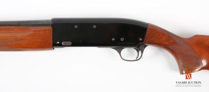 Fusil de chasse semi-automatique Manufrance...