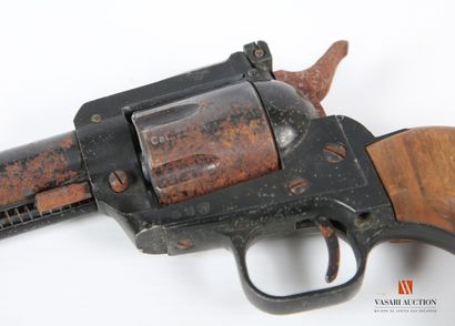 ATTENTION ARMES DE CATEGORIE B - Arme soumise...