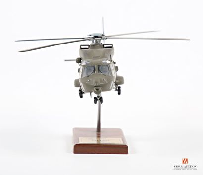Maquette officielle NHI Industry de l'hélicoptère...