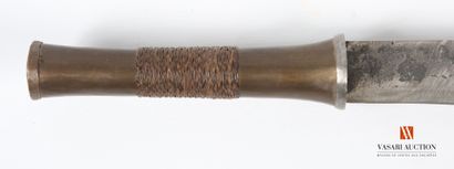 Couteau indonésien, lame à dos plat de 31...