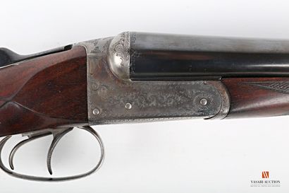 Hammerless shotgun calibre 12/65, English...