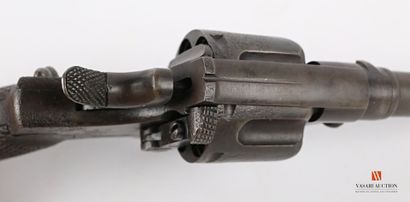 Revolver règlementaire italien « Bodeo »...