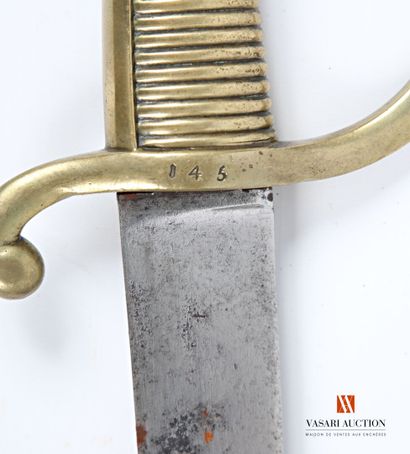 Sabre briquet an 9, poignée laiton poinçonnée...