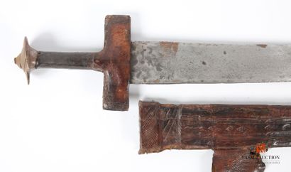 Épée touareg Takouba, lame plate droite de...
