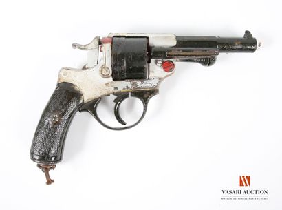 Revolver réglementaire modèle 1873 calibre...