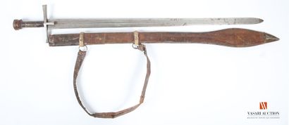 Épée Kaskara, lame droite de 94 cm, à double...