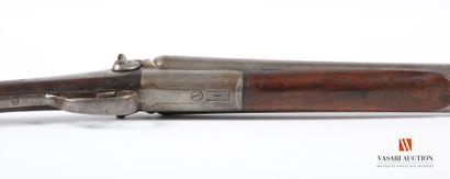 12-gauge shotgun, central percussion by external...