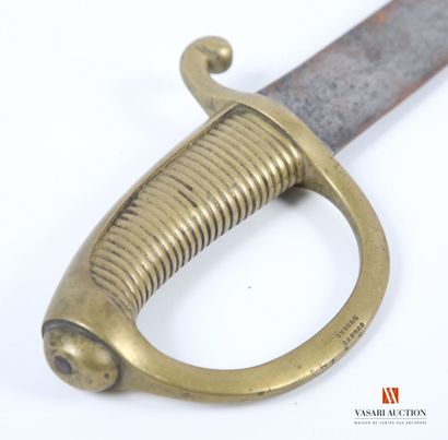 Sabre briquet an 9, poignée laiton poinçonnée...