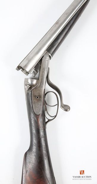 12-gauge shotgun, central percussion by external...