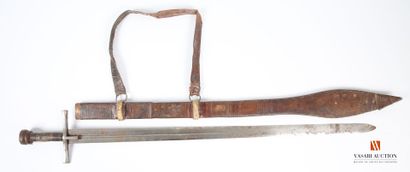 Épée Kaskara, lame droite de 94 cm, à double...