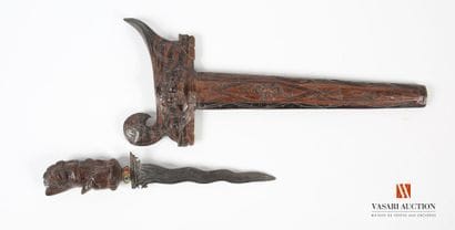 Kriss, 15 cm flaming blade, ukiran (handle)...