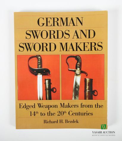 [ARMES GENERALITES]
Lot comprenant six ouvrages...