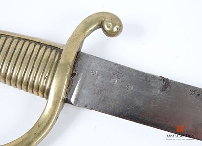Sabre briquet an 9, poignée laiton poinçonnée...