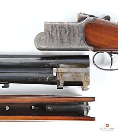 Italian hammerless shotgun, calibre 12/70,...