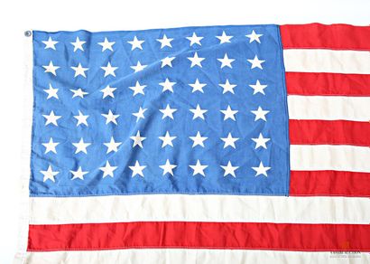 Stars and stripes : drapeau américain à 48...
