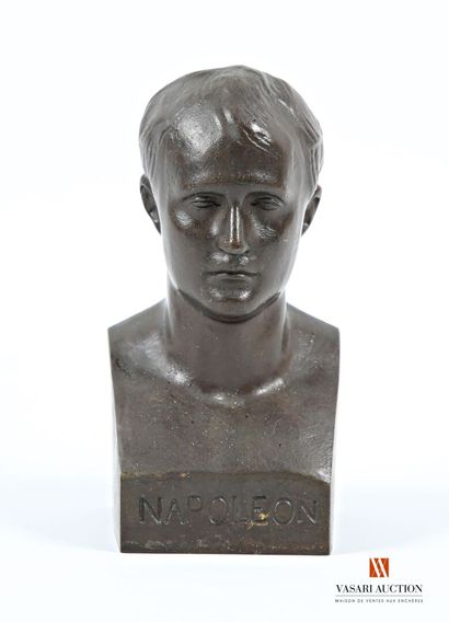 Buste de l'Empereur tête nue d'après Antonio...