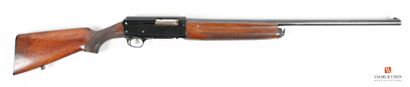 Fusil semi-automatique Franchi calibre 12-70,...