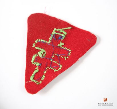 Équipements militaires et divers : masque...