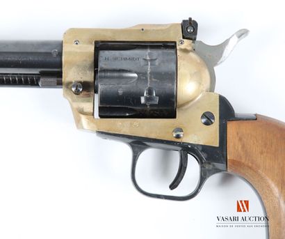 ATTENTION ARMES DE CATEGORIE B - Arme soumise...