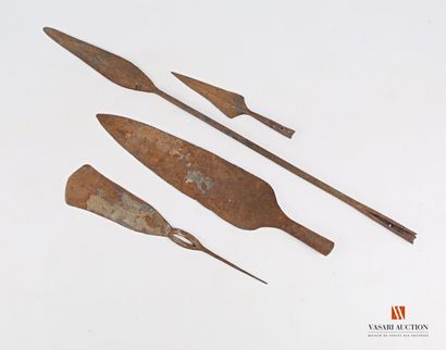 Pointes de lance, 24 cm, 37 cm, 45 cm et...