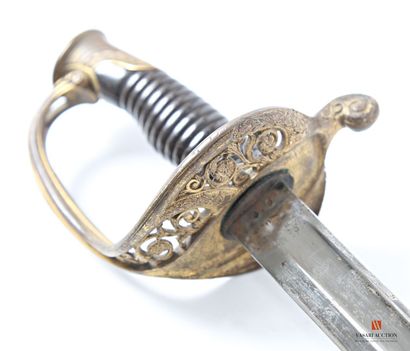Sabre modèle 1855, monture laiton à une branche...