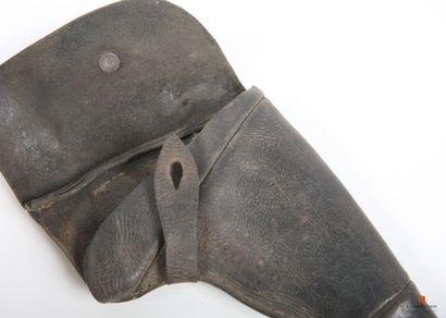 Étui de pistolet type P38, cuir noirci, cuir...
