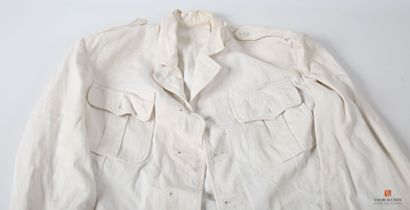 Lot vêtements militaires - Armée Française....