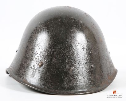 Casque hollandais modèle 27/34 utilisé par...