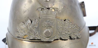 Casque laiton de Sapeur-pompier modèle 1885,...