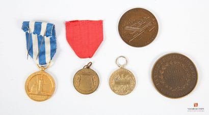Médailles de table et décorations : Médaille...