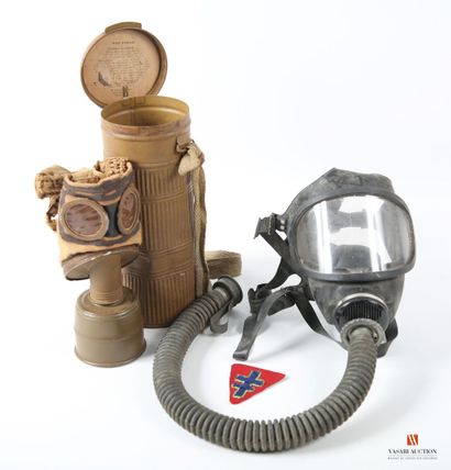 Équipements militaires et divers : masque...