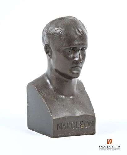 Buste de l'Empereur tête nue d'après Antonio...