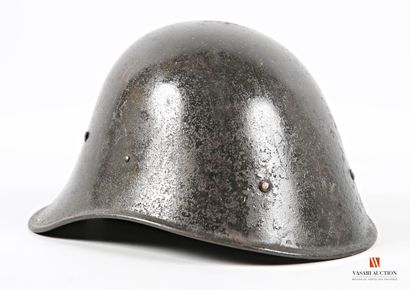 Casque hollandais modèle 27/34 utilisé par...