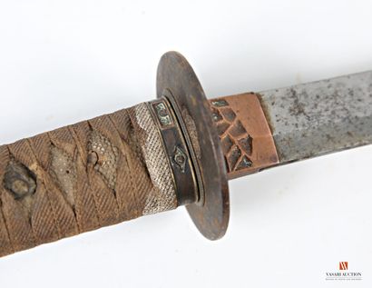 Wakisashi, lame épointée de 370 mm, habaki...