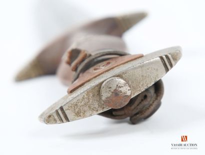Dague brune modèle 1933, poignée bois marron...