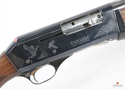 Fusil semi-automatique FABARM Ellegi calibre...