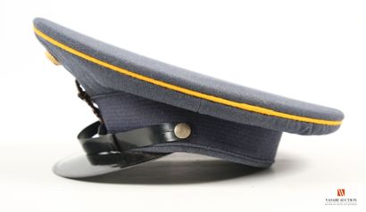 Casque NVA modèle 56 (1956) de la Nationale...