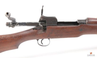 Fusil US 17 à verrou calibre .300 Savage,...