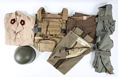 Armée francaise : sac à paquetage kaki (deux...