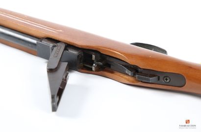 Single-shot hunting rifle, Warnant system,...