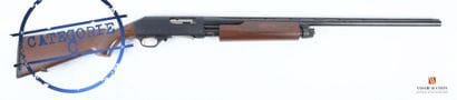 Fabarm shotgun, 12-76 caliber pump-action...