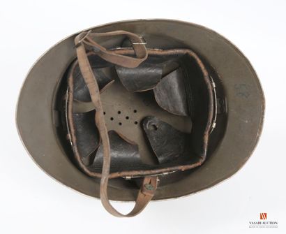 Adrian model 1926 helmet, hunters' insignia...