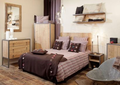 Tete de lit	
H 120 cm epaisseur 3 cm	 	 	...