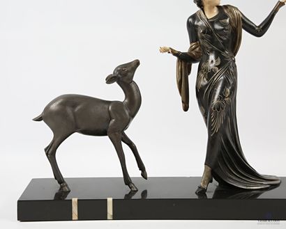 MENNEVILLE, CIPRIANI Ugo dit (1887-1960)
Élégante...