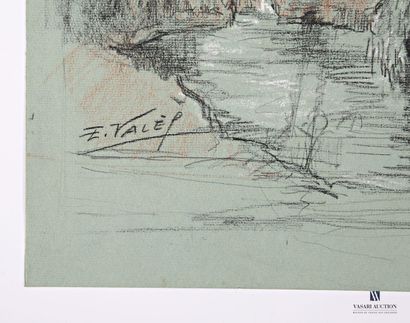 VALES Edmond (1918-2001)
Ruisseau en forêt
Fusain...
