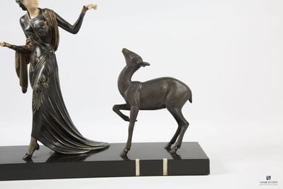 MENNEVILLE, CIPRIANI Ugo dit (1887-1960)
Élégante...