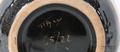 ROMACREA École de 
Vase de forme amphore...
