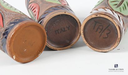 ROMACREA École de 
Suite de trois vases de...